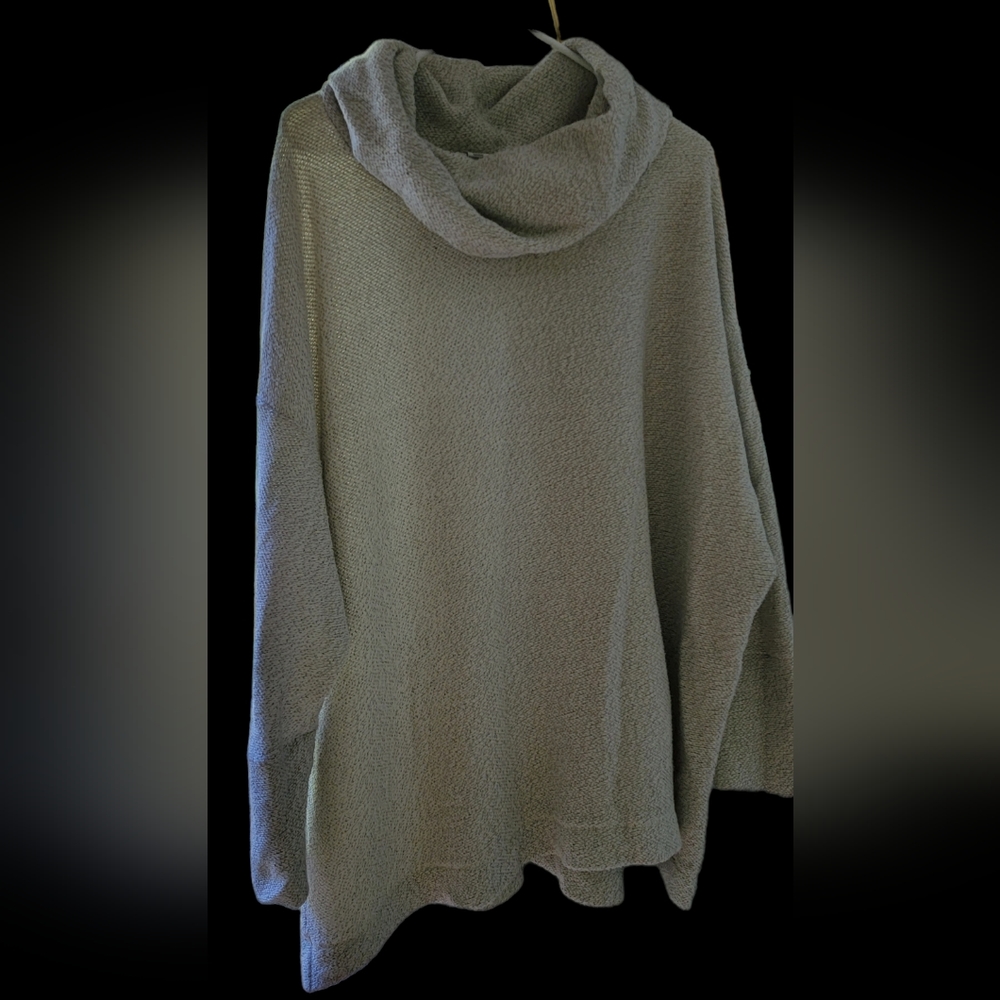 Ava and Viv sweater, turtleneck, white, grey and silver flecks